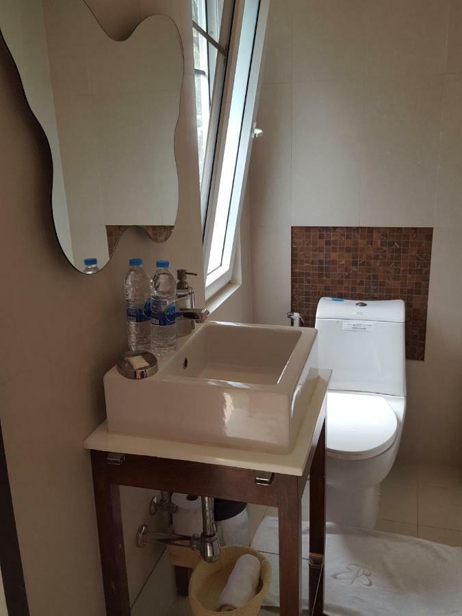 Karon Beach Apartment Sea View 外观 照片